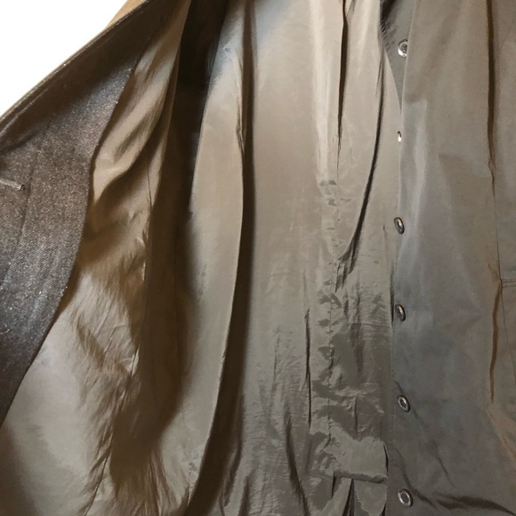 Classic American Airlines Trench Coat, 8R w/Quilted Detachable Liner & Hood - Picture 5 of 15